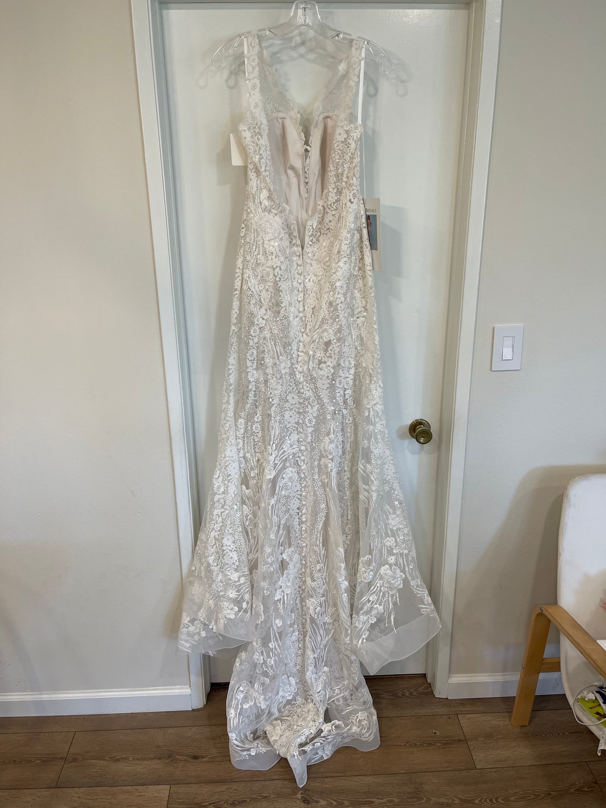 Allure Bridals - 9618 Wedding Gown
