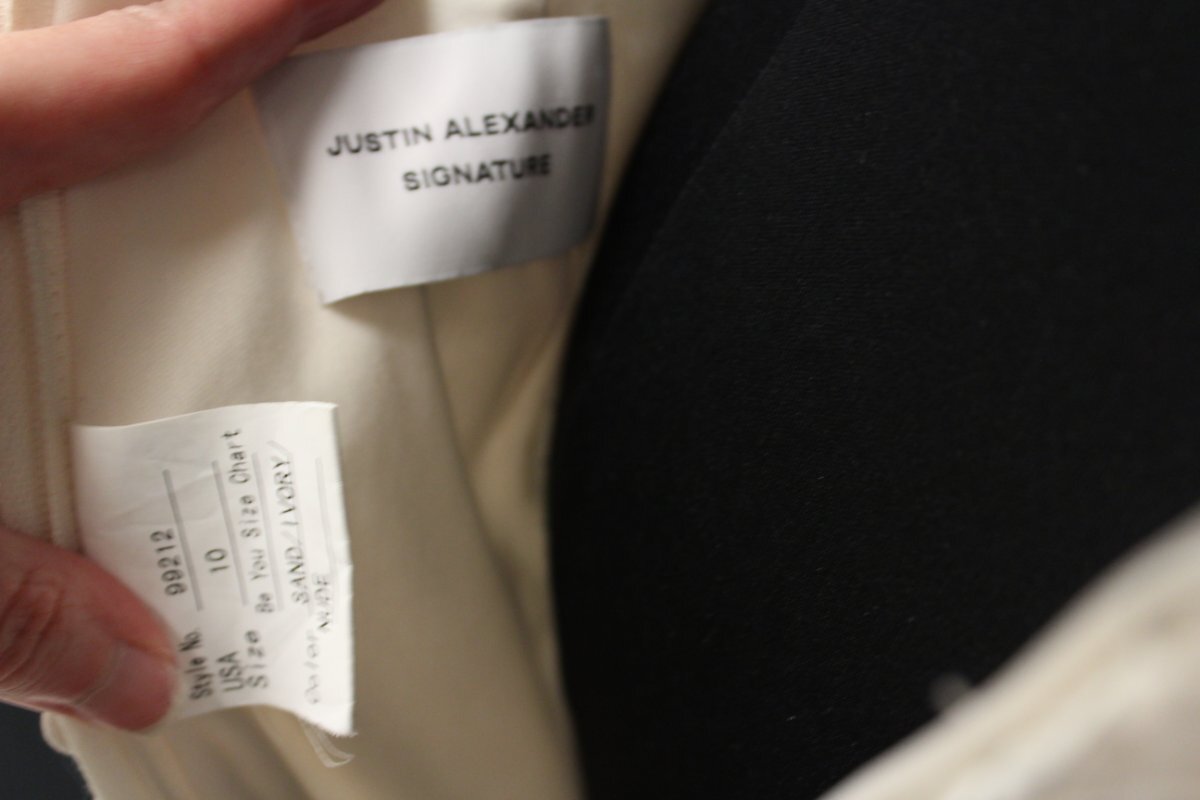 Justin Alexander Signature - Jane 99212 Sample Gown