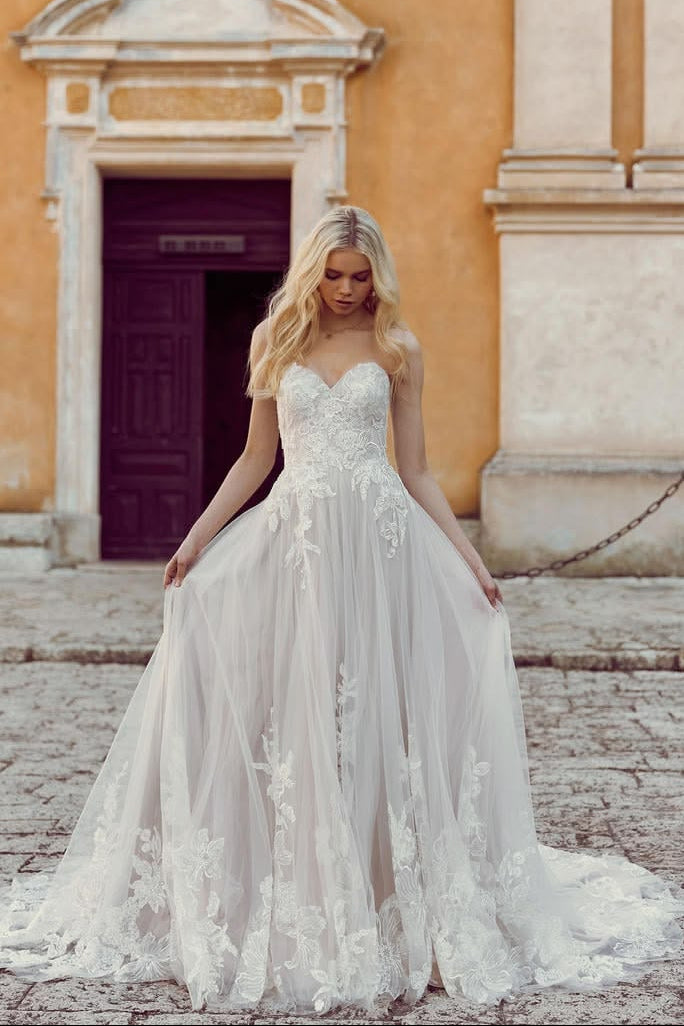 Madi Lane Haven Gown