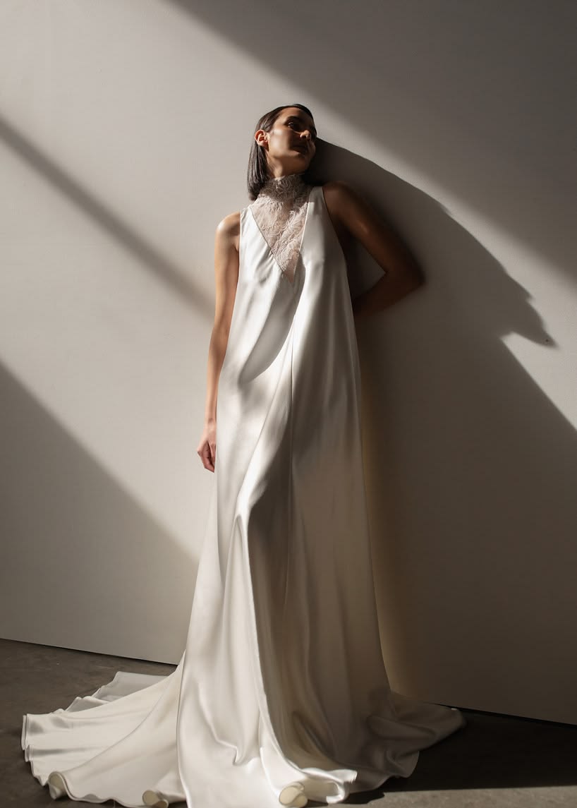 OUMA Thierry Gown