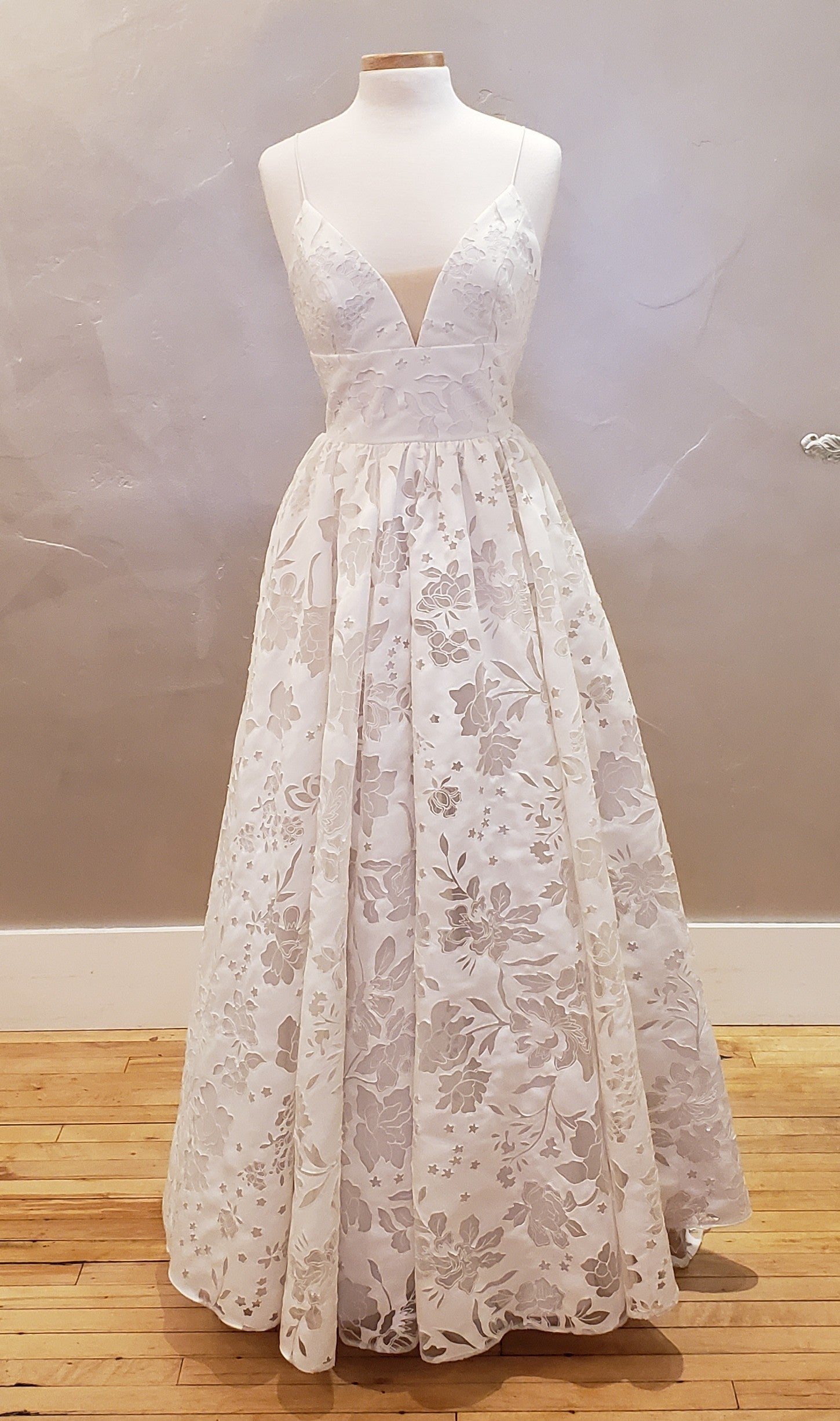 Wtoo by Watters Delilah Gown