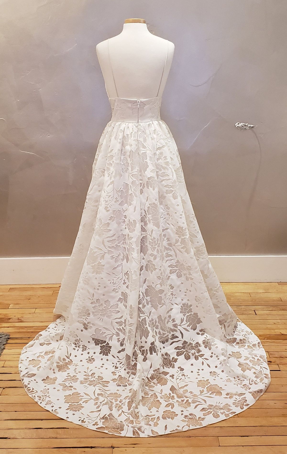 Wtoo by Watters Delilah Gown