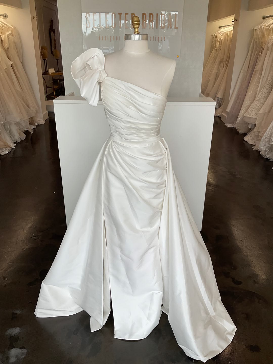 Jenny Yoo Isla Gown w/ Overskirt