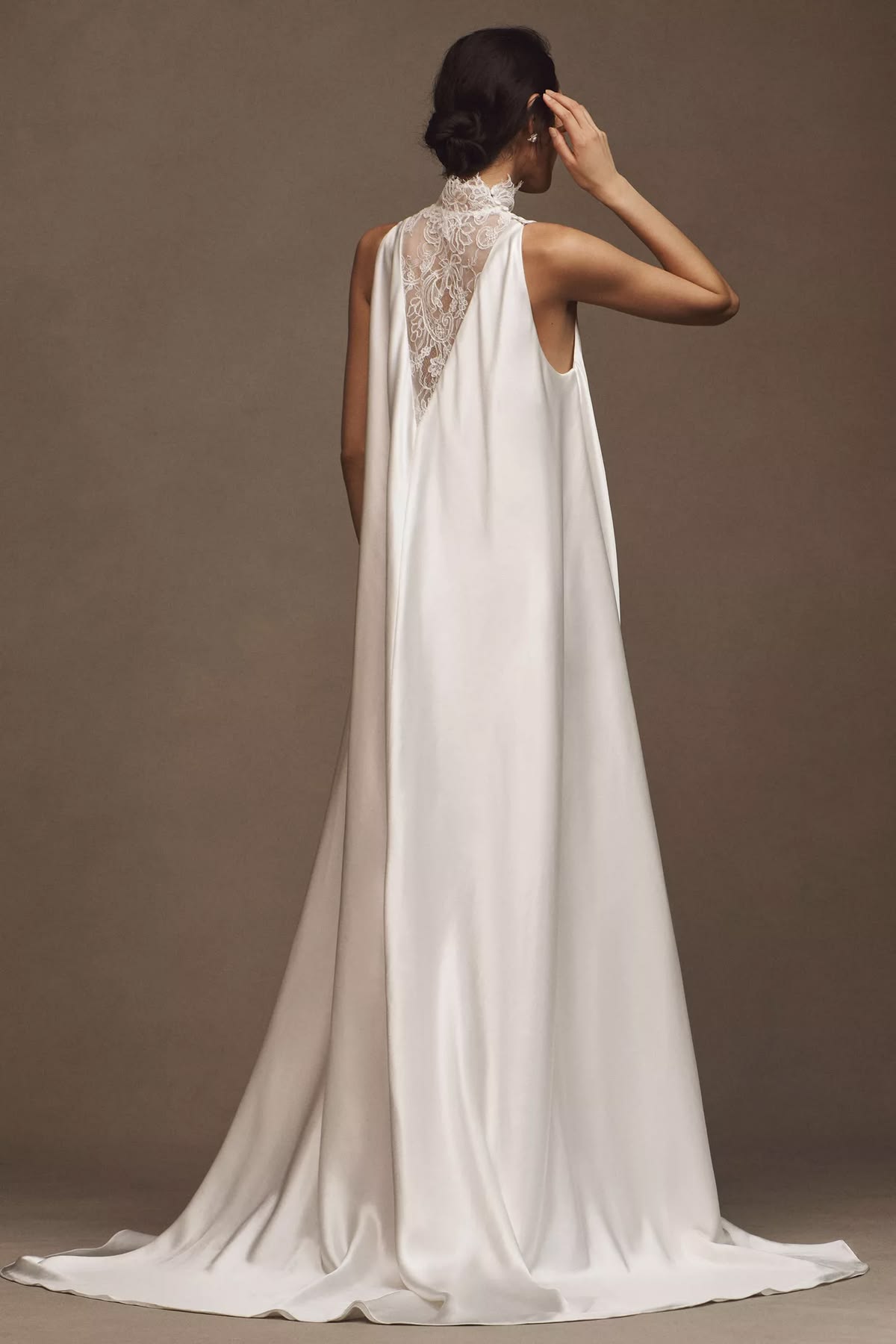 OUMA Thierry Gown