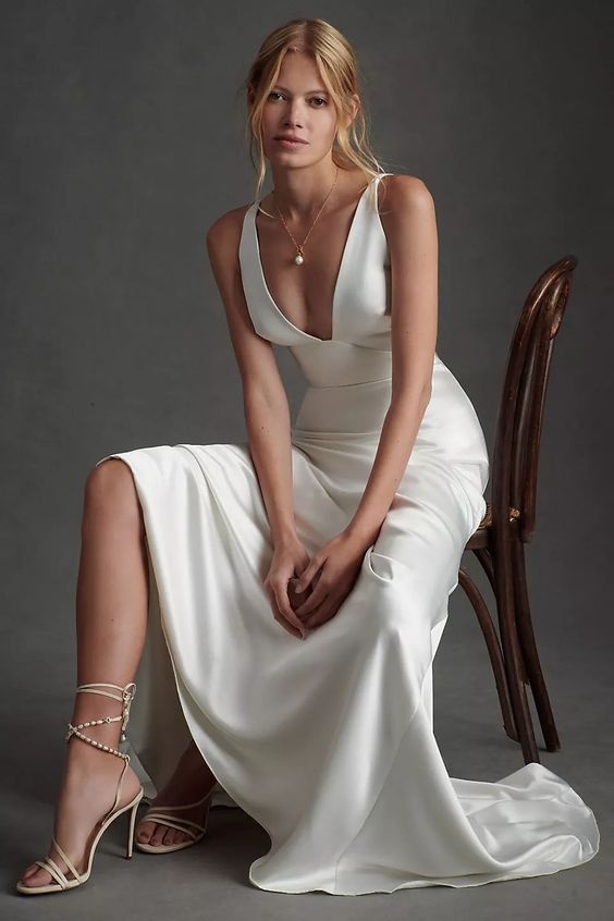 Willowby by Watters Collins Gown