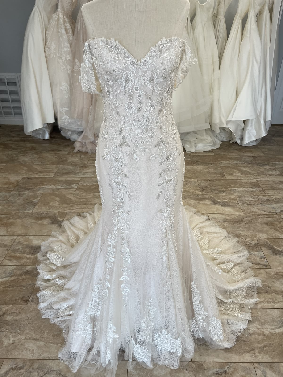 Justin Alexander Amalie 88161 Gown