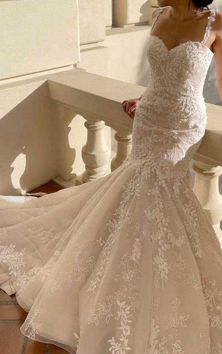 Martina Liana 1375 Gown