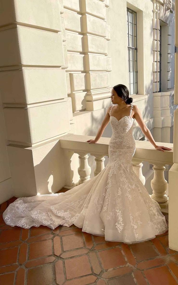 Martina Liana 1375 Gown