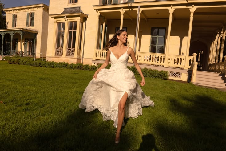 Rebecca Schoneveld Orleans Gown