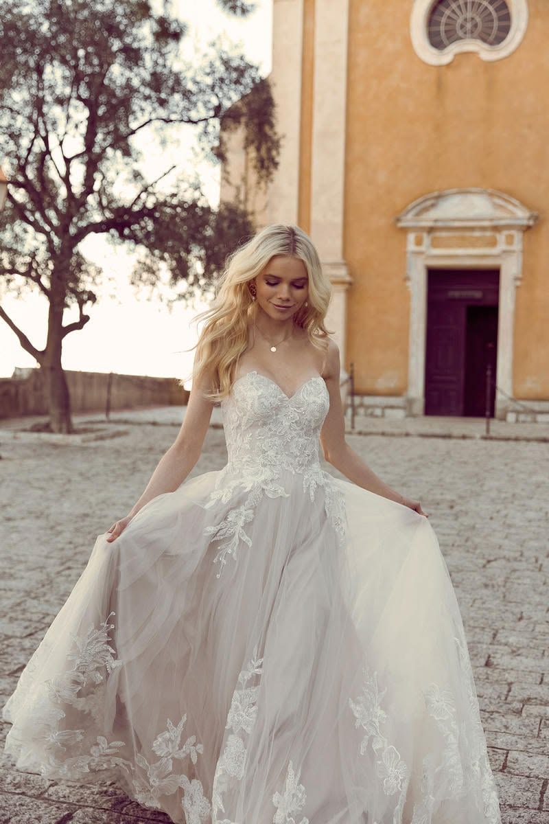 Madi Lane Haven Gown